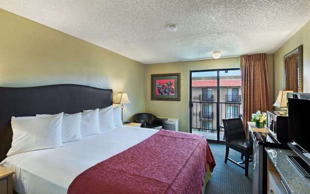 Oxford Suites Lancaster