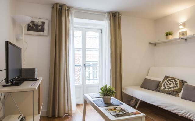 Rent4Rest Bairro Alto Charming Apartment