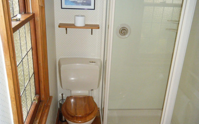 Collingwood Manor Bed & Breakfast
