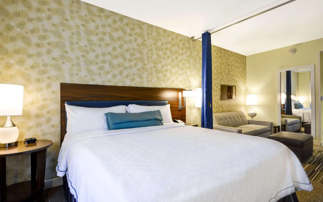 Home2 Suites by Hilton Dallas Addison