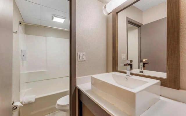 Red Roof Inn Bourbonnais