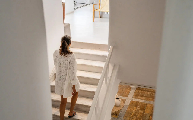 Mykonos Blu, A Grecotel Resort to Live