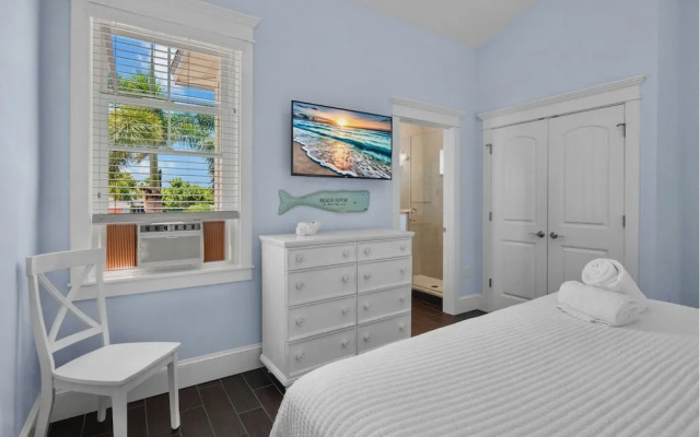 Sunset & Sand 4 Bedroom Townhouse