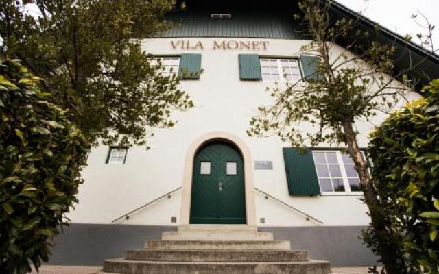 Vila Monet