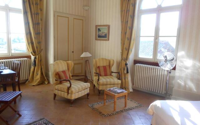 Chateau des Poccards
