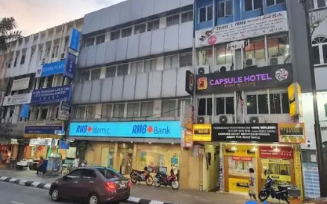 Oyo 91036 J Capsule Hotel @ Jalan Bukit Bintang