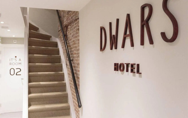 Hotel Dwars
