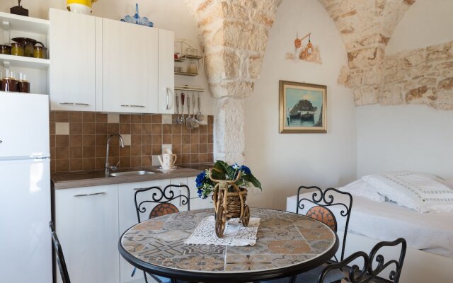 Sea and the city Apartments by Wonderful Italy