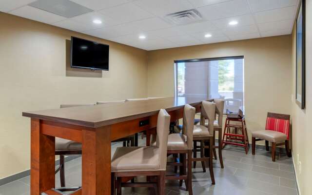 Comfort Inn & Suites Montgomery Eastchase