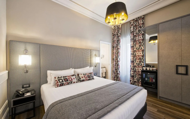 Hotel The Independent Suites