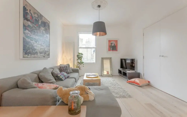 Newly Refurbished 2 Bedroom Property in Peckham