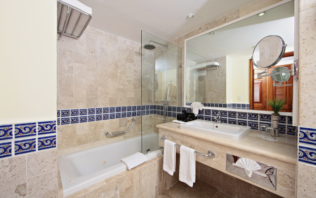 Bahia Principe Luxury Akumal - All Inclusive