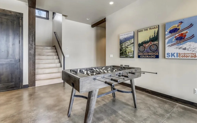 Barton Creek Vista 6 Bedroom Home