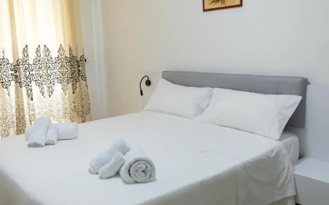 Hotel Pirro