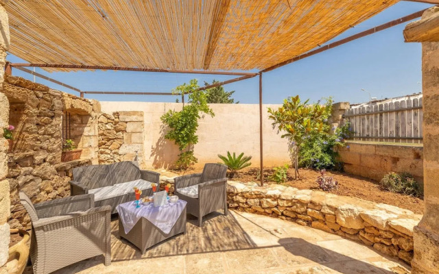 Trullo Mmammineddhu - Vicino le Spiagge di Sabbia