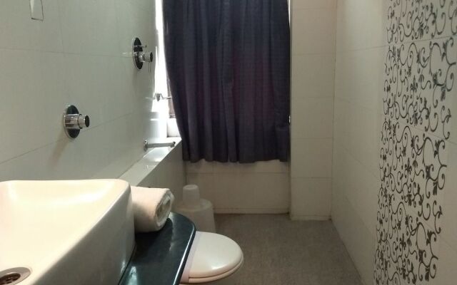 JK Rooms 127 Hotel Parashar Check In