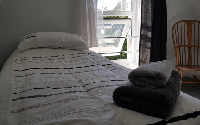 Sleeps 6 Fantastic Views