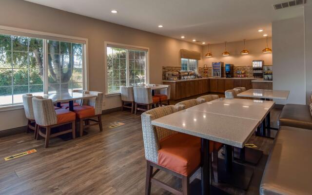 Best Western Country Inn