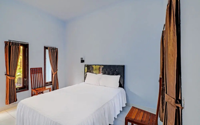 OYO 92401 Hotel Mustika