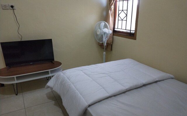 OYO Life 93257 Kos Anugerah