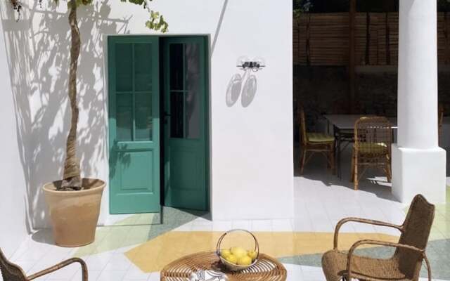 Capri Designer Suite by Elite Villas