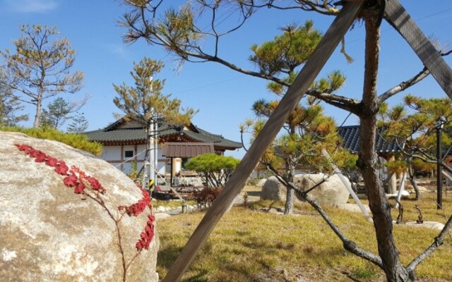 Yangyang Seorak Nadeul Pension