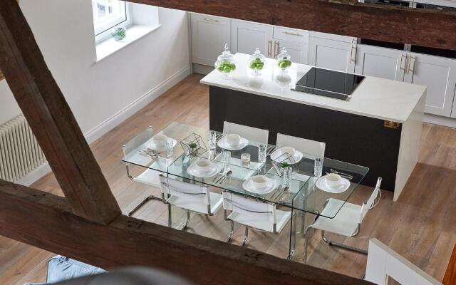 Host Stay The Old Workhouse