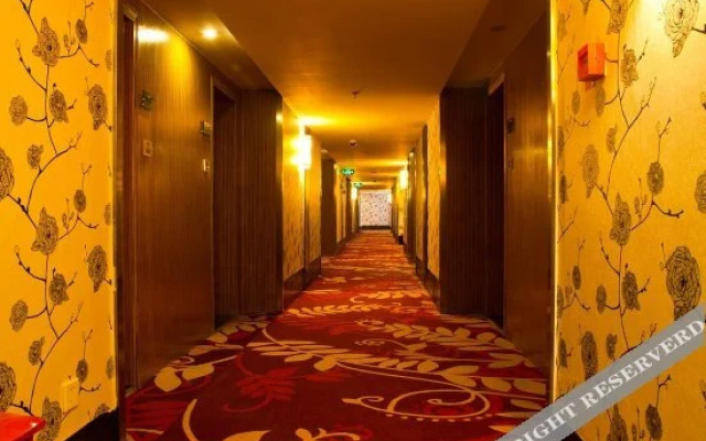 Yihyatt Hotel (Yulin Chinese Medicine Hong Kong Store)