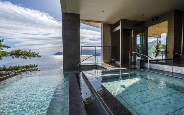 Hotel Acao ( Former Hotel New AKao Royal Wing)