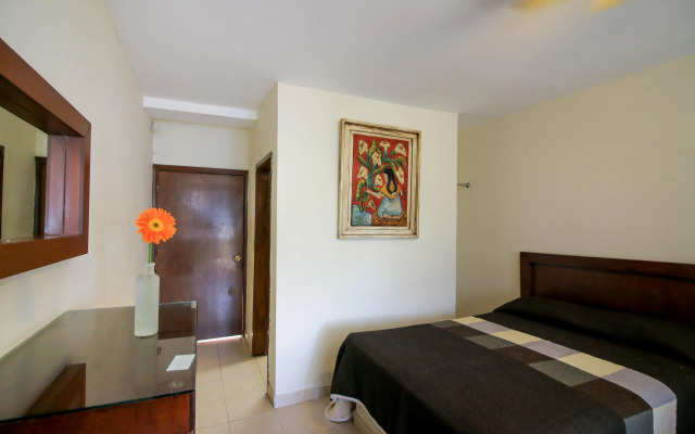 Capital O Hotel Casa Blanca