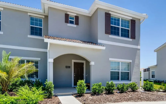 Romeo Circle Villa Storey Lake 1