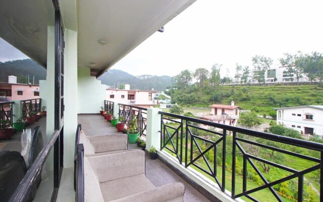 Oyo 4109 Hotel Traveller Inn