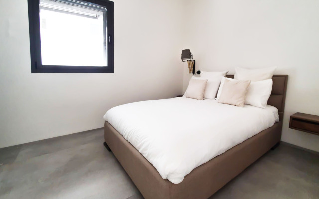 Apartment Brillant, 3BR, Tel Aviv, Center, Yavne St, #TL40