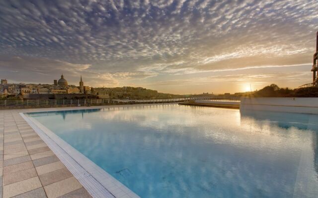 Marvellous Apartment in Tigne Point With Pool