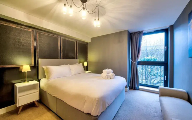 JOIVY Stylish City Centre Apartment for Two