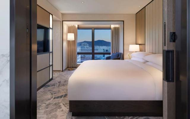 Grand InterContinental Seoul Parnas by IHG