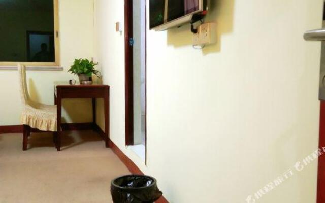 Yi'an Business Hotel