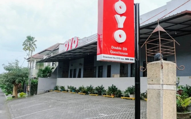 OYO 815 Double D9 Guesthouse