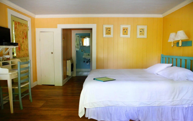 The Pines Cottages
