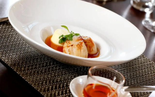 Macdonald Houstoun House