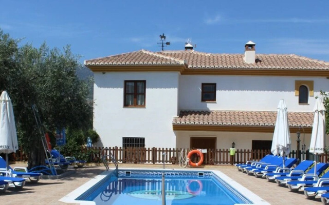 Hostal y Apartamento Rural Los Naranjos