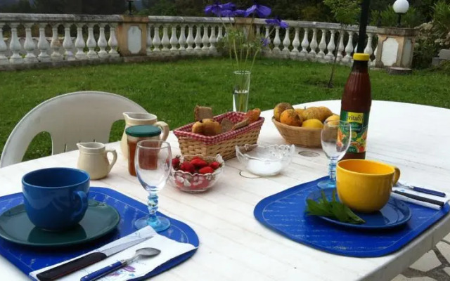 Chambre dhôtes Les Bois de la Mourachonne