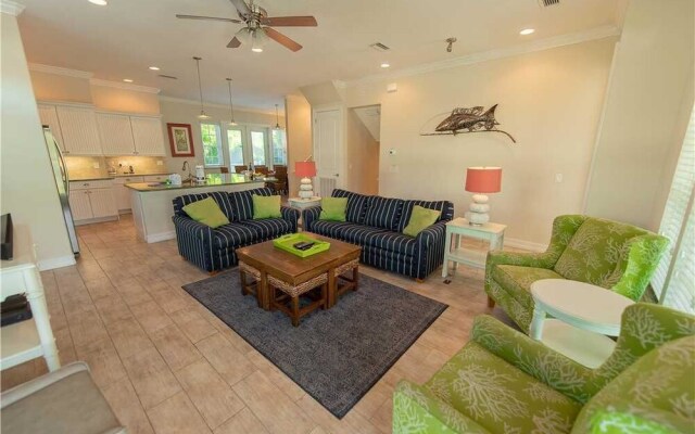 Beachy Villa Vista Apartment 5