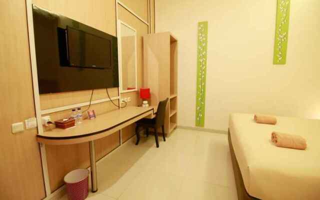 Savita Garden Inn