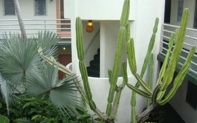 El Patio Motel