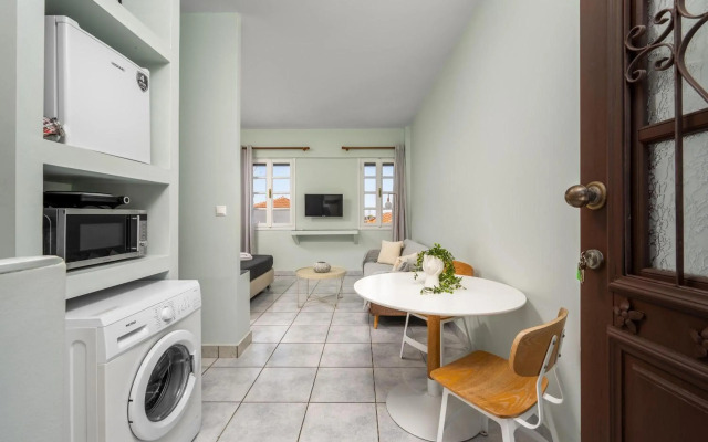 New Studio Flat in Old Town Rhodes