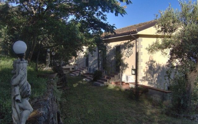 Tenuta Mauri - Agriturismo Vota