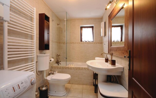 Nice Home in Lisicic With Wifi and 3 Bedrooms