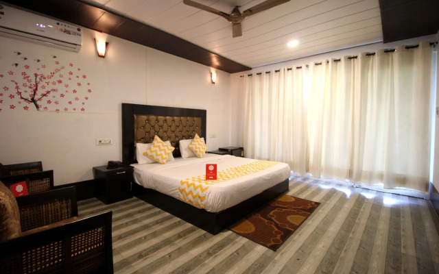 Oyo 10142 Retreat Morjim Resort