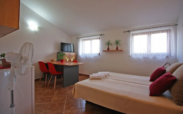 Apartments Irena 1310